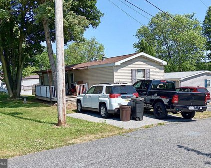 107 Martin Cir, Honey Brook