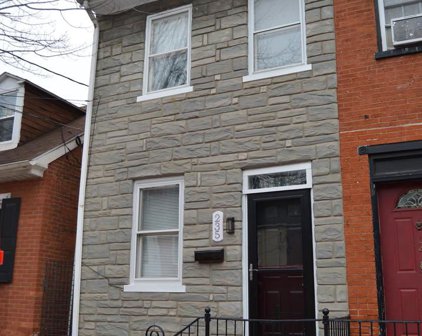 235 W Walnut St, Lancaster