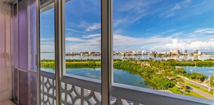 31 Island Way Unit 901, Clearwater