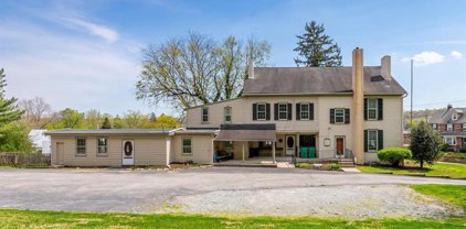 121 Manor Ave, Downingtown