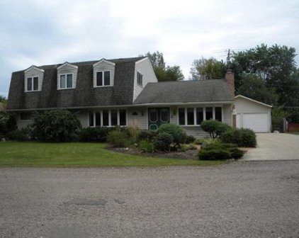 1103 Isabel, Algonquin