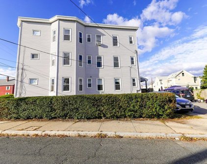 200-202 West St, Malden