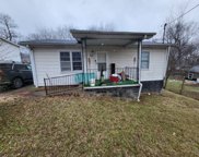 528 9th St, Clarksville image