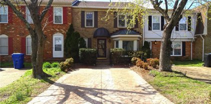 4027 Francis Lee Drive, South Central 2 Virginia Beach