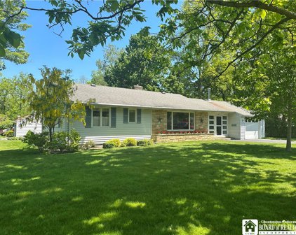 37 Woodland  Parkway, Angola-Village-144401