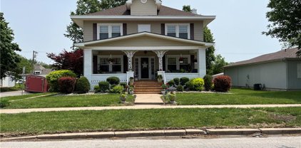 1401 Main Street, Higginsville