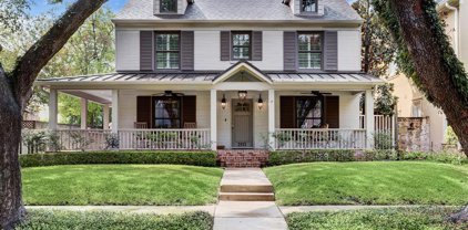 2921 Sunset Boulevard, West University Place