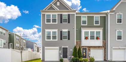 577 Thumper Dr, Ranson