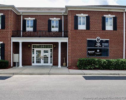 2139 Valleygate Drive Unit 101B, Fayetteville