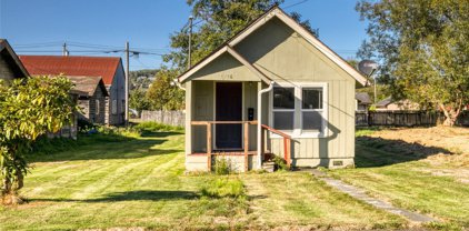 1716 W Market Street, Aberdeen