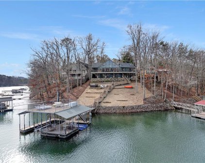 233 Holly Drive, Dawsonville