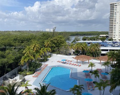100 Bayview Dr Unit #618, Sunny Isles Beach