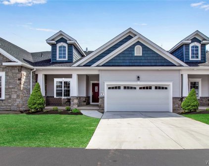 9423 Heritage Path Unit B, Clarence-143200