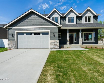 10765 CRIMSON, Hayden