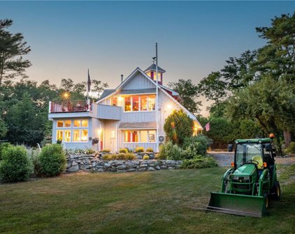 125 Touisset  Road, Warren