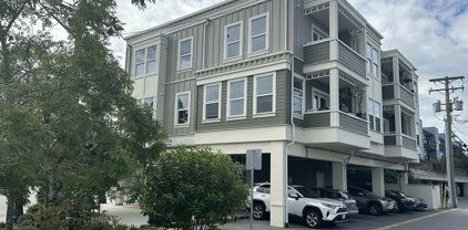 4755 51 Street Unit 201, Delta