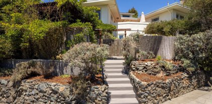 1863 San Lorenzo Avenue, Berkeley