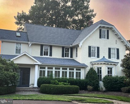 362-364, 378, & 382 W Main St, Collegeville