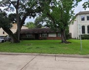 5002 Mimosa Drive, Bellaire image