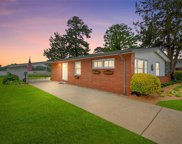 27 Rivercrest Drive, Central Portsmouth image