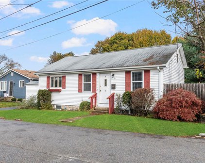 45 Allard Street, Cranston