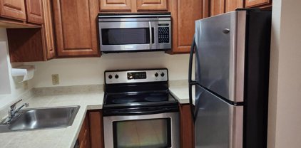 1810 E Blacklidge Unit #411, Tucson