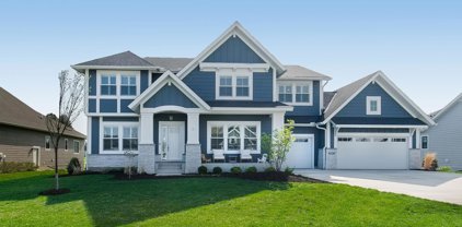 5845 Club Valley Road, Shorewood