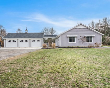 36121 52nd Avenue, Paw Paw