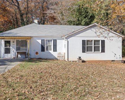 1712 W Hwy 150  Highway, Lincolnton