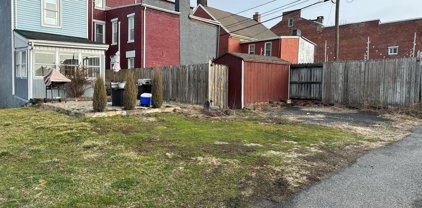 Avenue H, Columbia