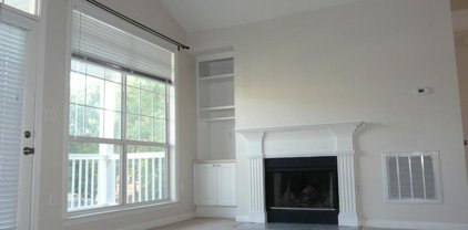 12212 Whitshire Way Unit 12212, Alpharetta