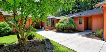 1004 218th Place SE, Bothell
