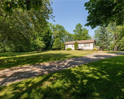 8618 Brewerton Road, Cicero