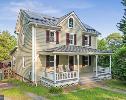 330 S 20th St, Purcellville