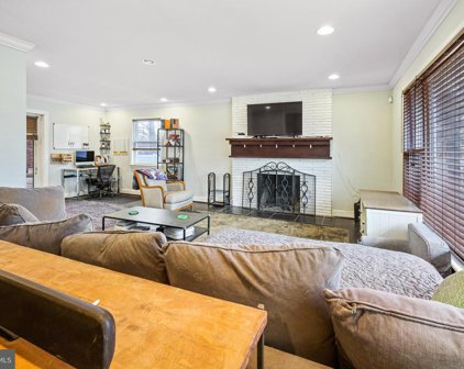 5218 Saint Barnabas Rd, Temple Hills
