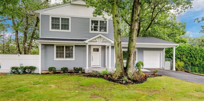 5 Lilac Lane, Port Jefferson Station