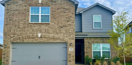 3842 Leighton Harbor, Von Ormy