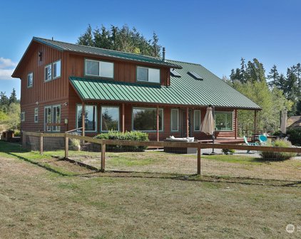 4654 Upper Harbor Drive, Freeland