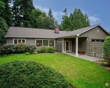 3925 90th Avenue SE, Mercer Island