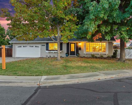 1842 Madison Ct, Concord