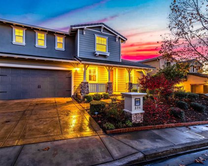 371 Drummond Dr, Hayward