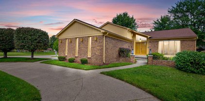 42550 FREEPORT, Sterling Heights