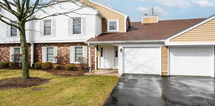 2057 Lancaster Circle Unit #102D, Naperville