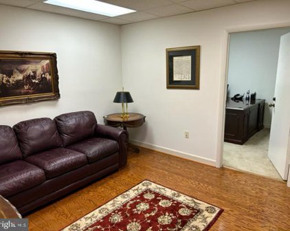 10803 Main St Unit #700, Fairfax