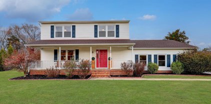 37 Woodlawn Ter, Fredericksburg