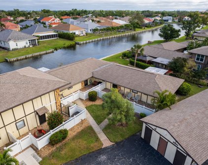 4289 Island Circle Unit #2, Fort Myers