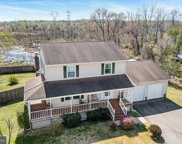 2037 Dewey Dr, Stafford image
