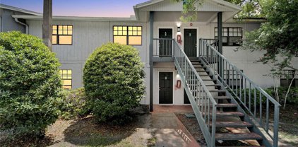 203 Poinsettia Pine Court Unit 202, Tampa