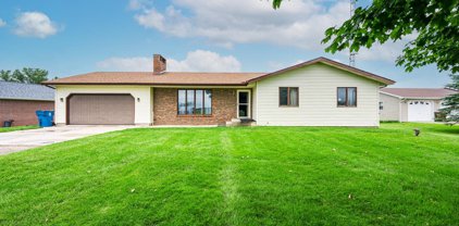 300 W Bellefontaine Road, Pleasant Lake