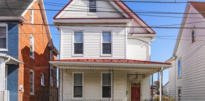 255 Park St, Waynesboro
